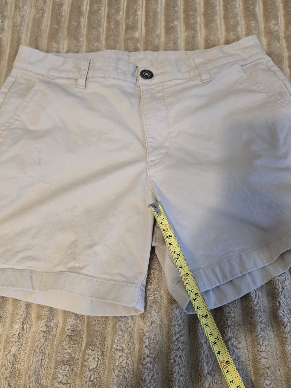 chubbies Light Cream Cotton Flat Front Shorts